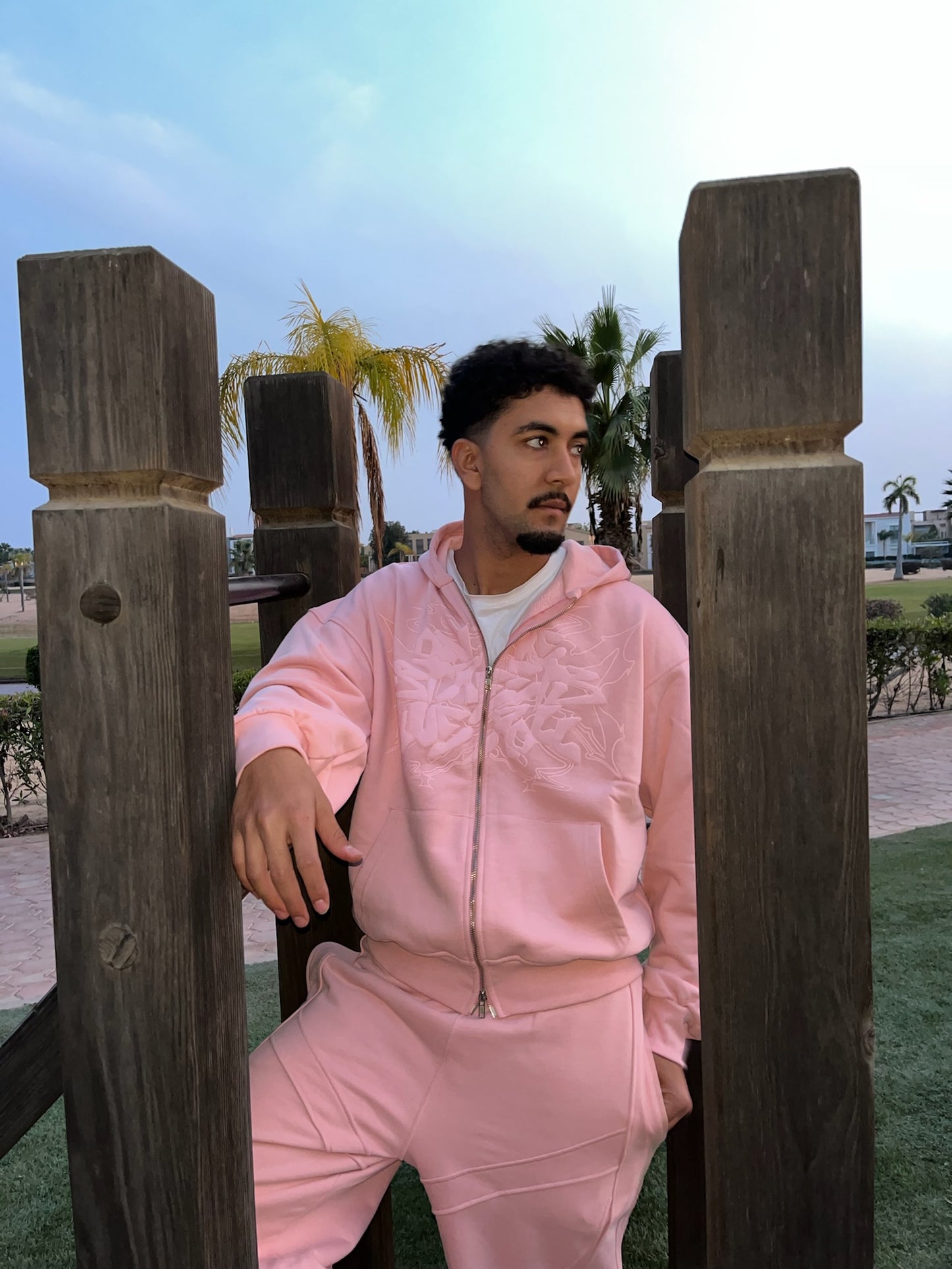 Rosé Pink On the street Zip-Up